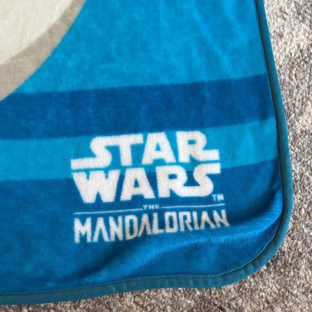 Star Wars Mandalorian Blue Throw Blanket